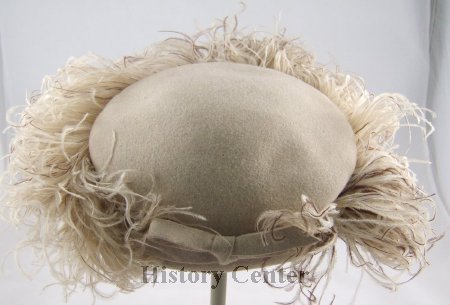 Wolf & Dessauer Ladies Hat